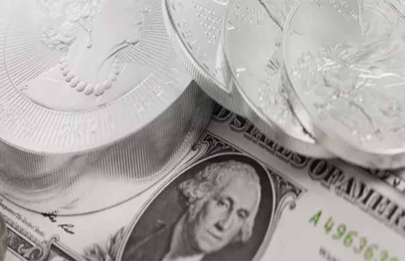 Perak Naik! Dolar dan Imbal Hasil Turun Jadi Pemicu