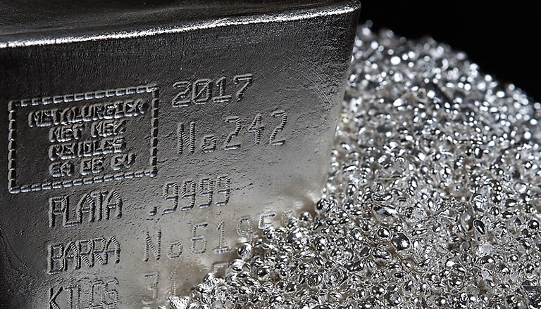 Perak Sentuh Level Kunci, Pasar Tunggu Data Inflasi AS